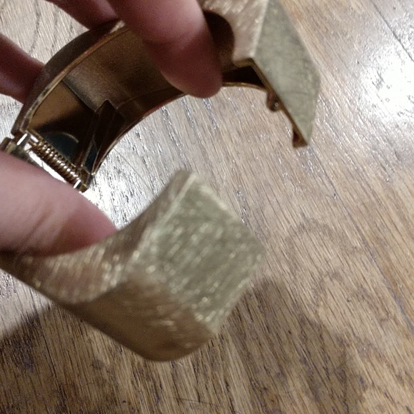 Gold bracelet - Picture 3 of 5